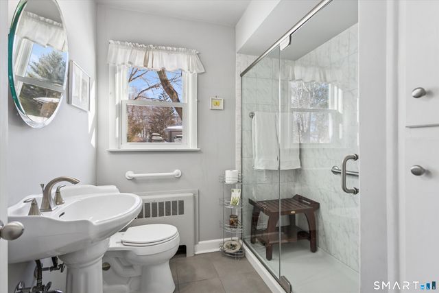 6 Acorn Lane, Norwalk, CT 06854