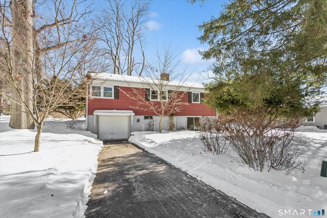 6 Acorn Lane, Norwalk, CT 06854