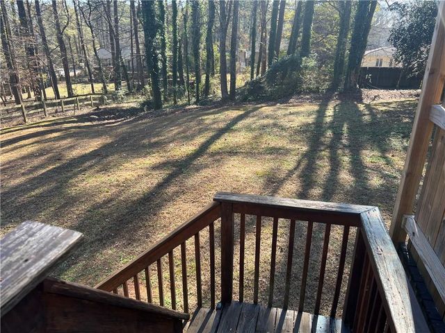 313 Chattahoochee Way, Woodstock, GA 30188