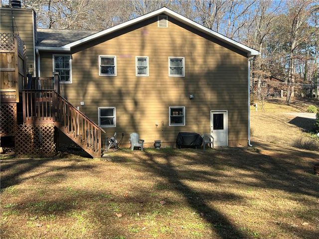 313 Chattahoochee Way, Woodstock, GA 30188