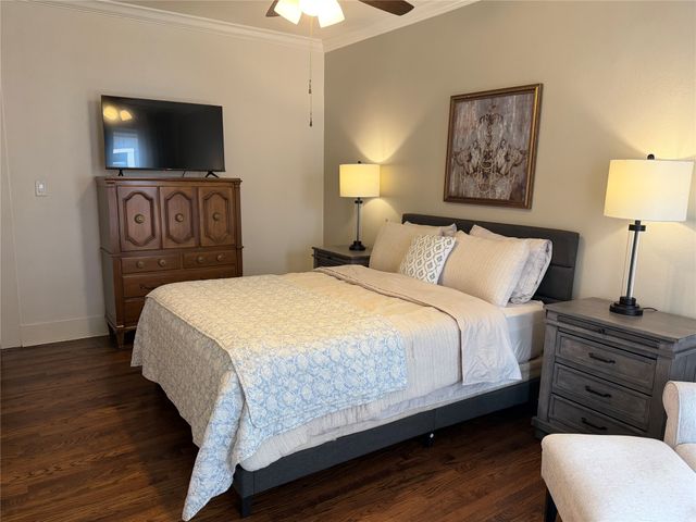 1951 College Avenue, Fort Worth, TX 76110