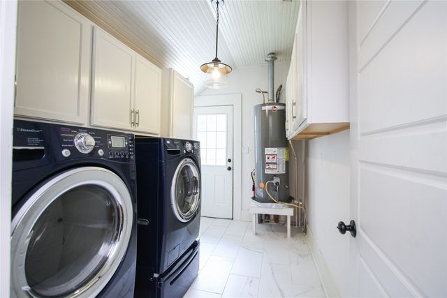 1951 College Avenue, Fort Worth, TX 76110