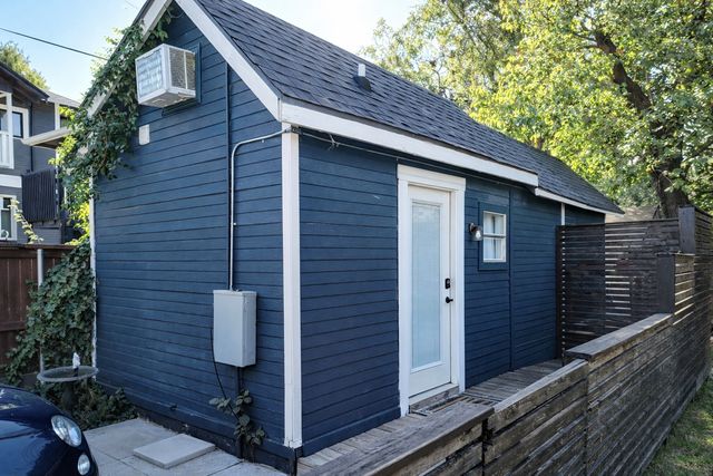 1951 College Avenue, Fort Worth, TX 76110