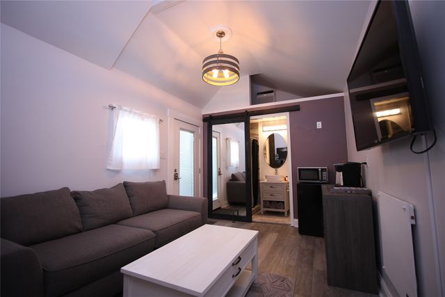 1951 College Avenue, Fort Worth, TX 76110