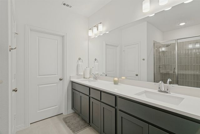 3703 Sailing View Boulevard, Arlington, TX 76005