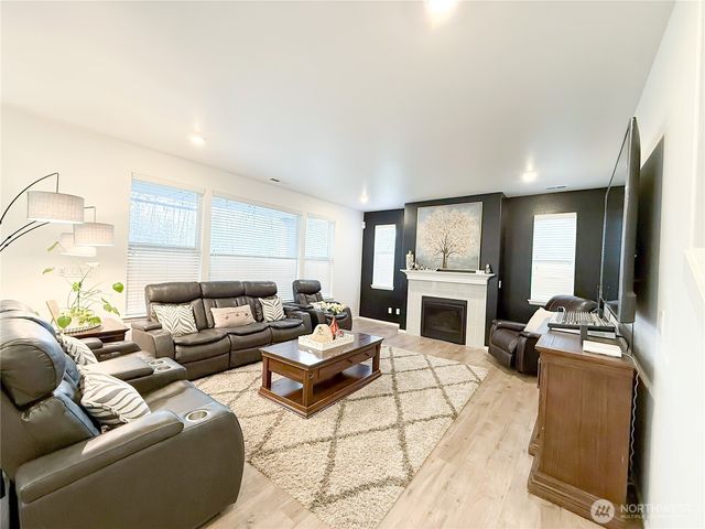 29619 120th Ct SE, Auburn, WA 98092