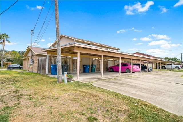 4209 Acushnet Dr A,B,C,D, Corpus Christi, TX 78413