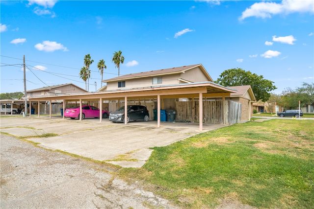 4209 Acushnet Dr A,B,C,D, Corpus Christi, TX 78413