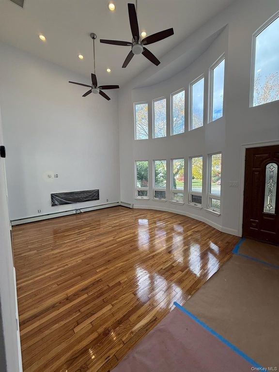186 E Pennywood Avenue, Roosevelt, NY 11575 — photo 5