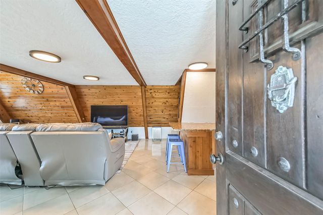 2009 Todville Road, Seabrook, TX 77586