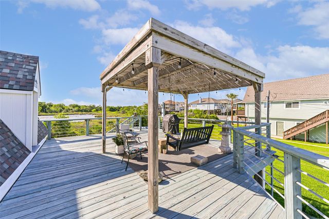 2009 Todville Road, Seabrook, TX 77586