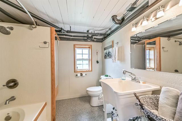 2009 Todville Road, Seabrook, TX 77586