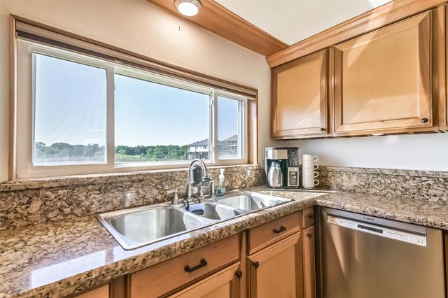 2009 Todville Road, Seabrook, TX 77586