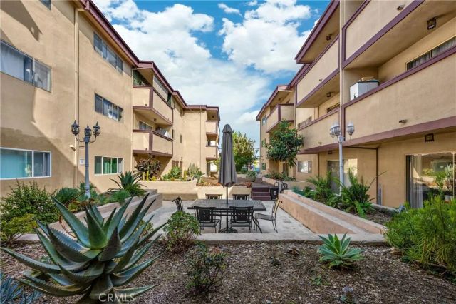 330 N Jackson 314, Glendale, CA 91206