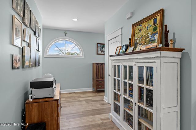 310 Lord Berkeley Drive, Emerald Isle, NC 28594