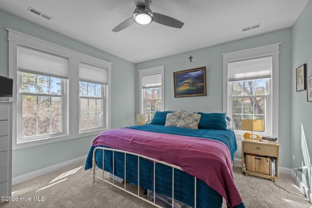 310 Lord Berkeley Drive, Emerald Isle, NC 28594