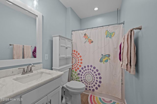 310 Lord Berkeley Drive, Emerald Isle, NC 28594