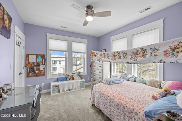 310 Lord Berkeley Drive, Emerald Isle, NC 28594