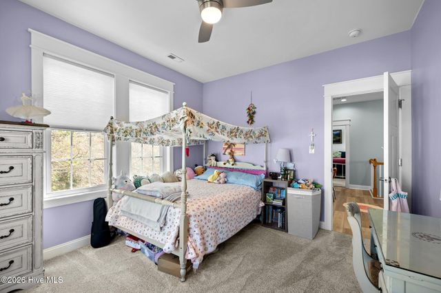 310 Lord Berkeley Drive, Emerald Isle, NC 28594