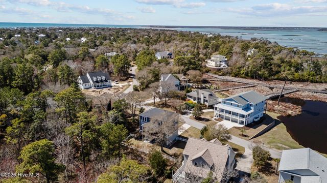 310 Lord Berkeley Drive, Emerald Isle, NC 28594