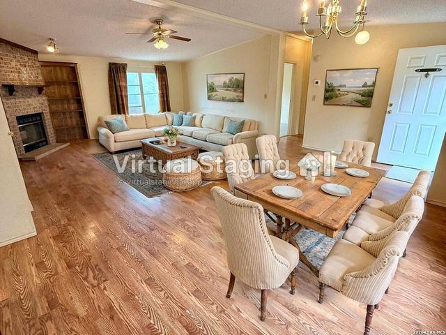 182 Laurel Ridge, Lakehills, TX 78063