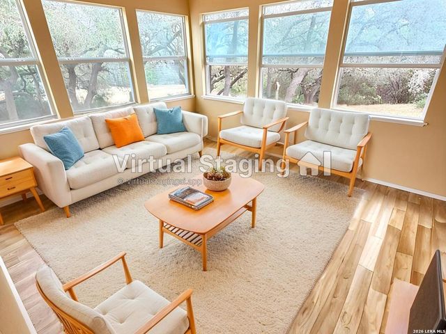 182 Laurel Ridge, Lakehills, TX 78063