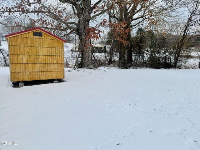 1190 Saint Clairs Creek Road, Chilhowie, VA 24319