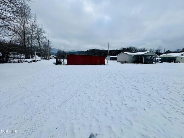 1190 Saint Clairs Creek Road, Chilhowie, VA 24319