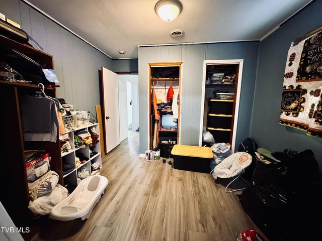 1190 Saint Clairs Creek Road, Chilhowie, VA 24319