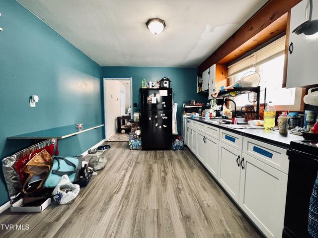 1190 Saint Clairs Creek Road, Chilhowie, VA 24319