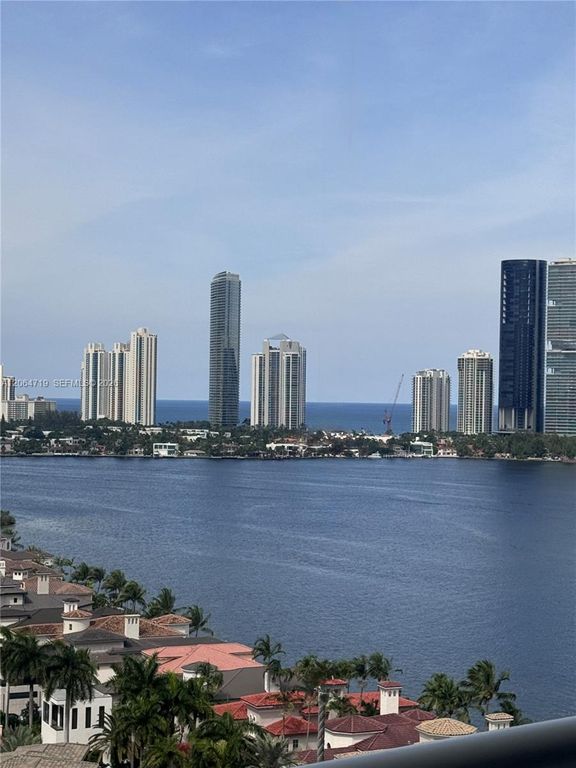 4000 Island Boulevard 1804, Aventura, FL 33160