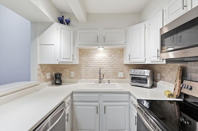 2505 Shady Ridge Drive, Bedford, TX 76021