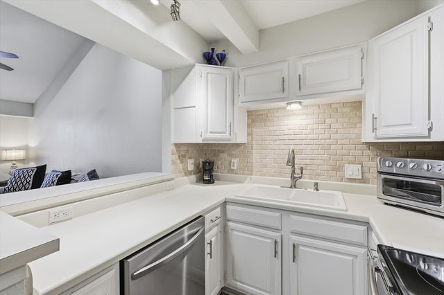 2505 Shady Ridge Drive, Bedford, TX 76021