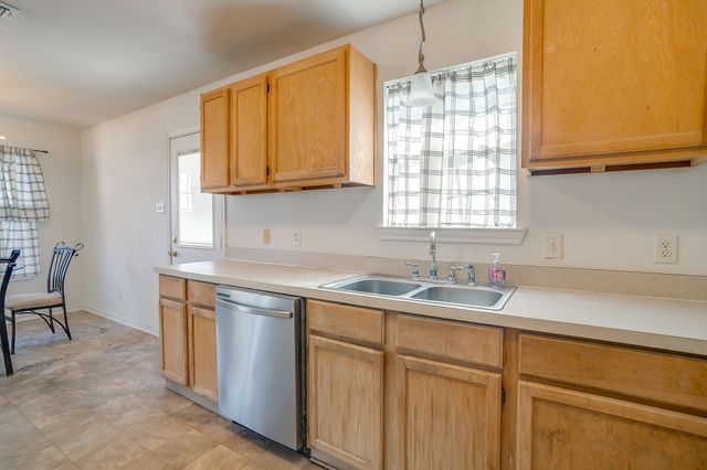 122 Blue Castle Court, Weatherford, TX 76088