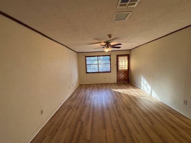 906 Birch Dr, Deridder, LA 70634