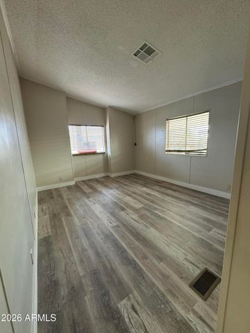9431 E CORALBELL Avenue 3, Mesa, AZ 85208
