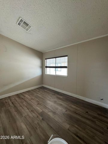 9431 E CORALBELL Avenue 3, Mesa, AZ 85208