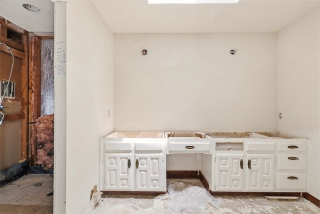 2700 Shadow Wood Court, Arlington, TX 76006