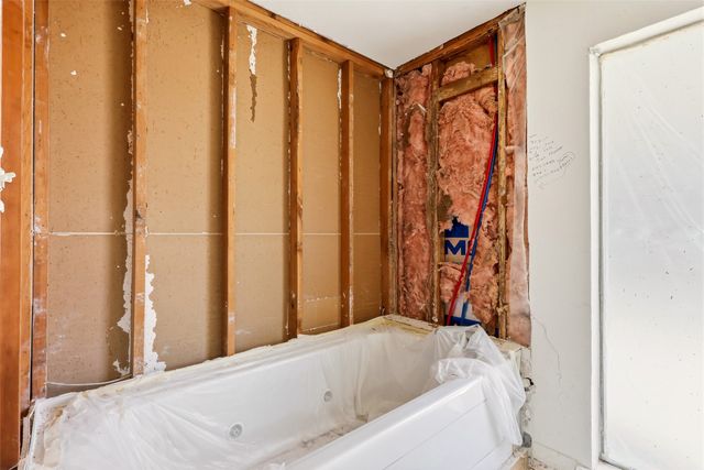 2700 Shadow Wood Court, Arlington, TX 76006