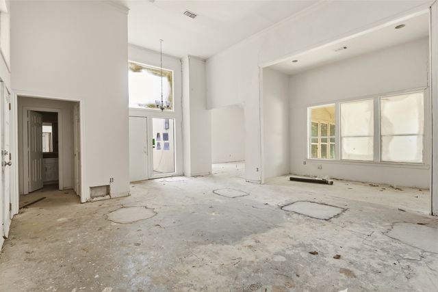 2700 Shadow Wood Court, Arlington, TX 76006