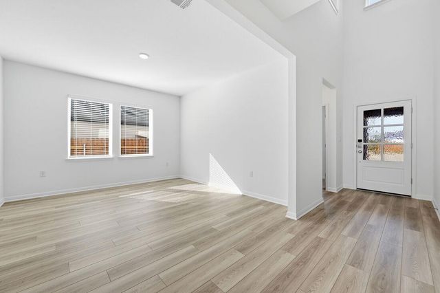 212 Crumpton WAY, Hutto, TX 78634