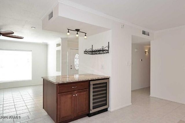 2808 E LUPINE Avenue E, Phoenix, AZ 85028