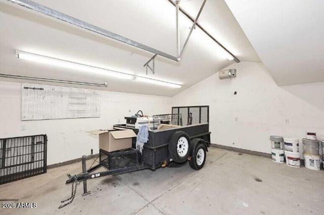 2808 E LUPINE Avenue E, Phoenix, AZ 85028