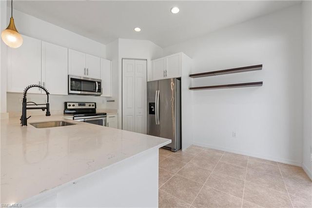 8797 Madrid CIR, Naples, FL 34104