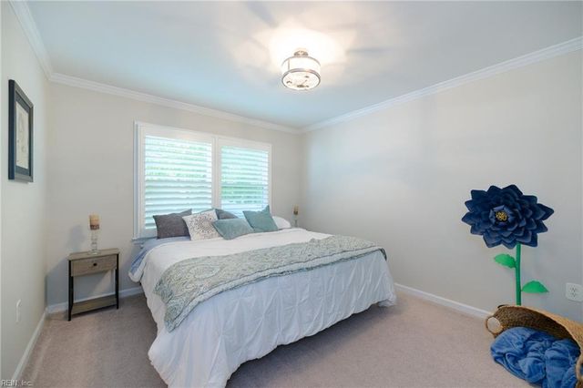 102 Stevens CT, Yorktown, VA 23693