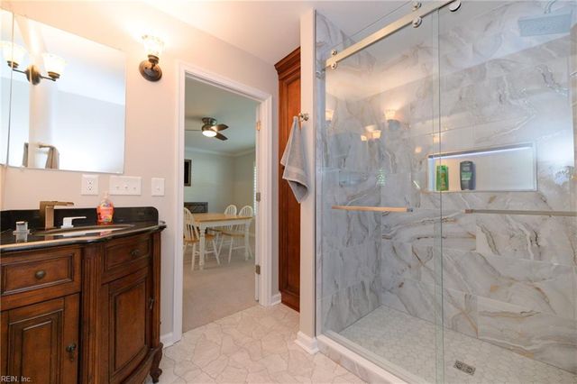 102 Stevens CT, Yorktown, VA 23693