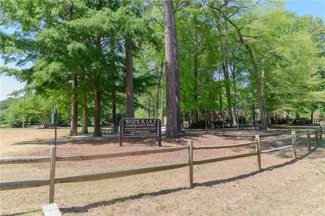 102 Stevens CT, Yorktown, VA 23693