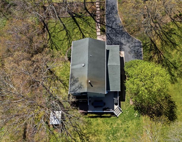 77 Bullard Street, Mastic, NY 11950