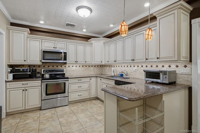 77 Bullard Street, Mastic, NY 11950