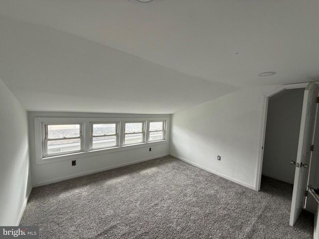 132 WALNUT ST, Westville, NJ 08093